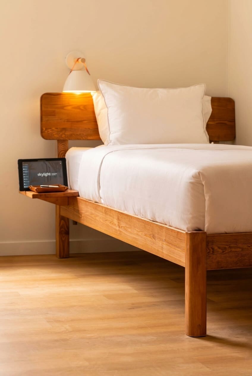 Private bedroom at Skylight Recovery